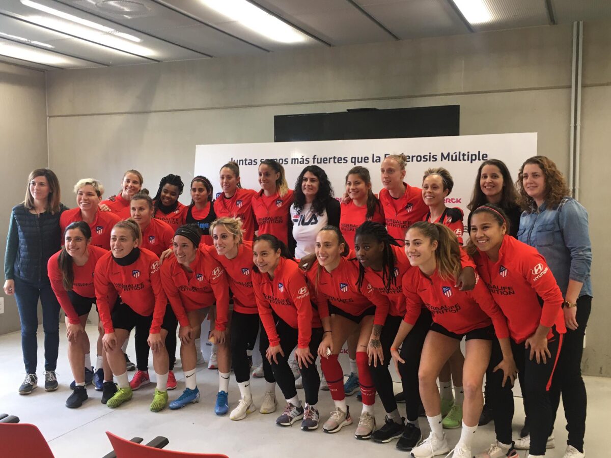 El Atlético de Madrid Femenino compite con la EM en el marco del Día Nacional de la Esclerosis Múltiple